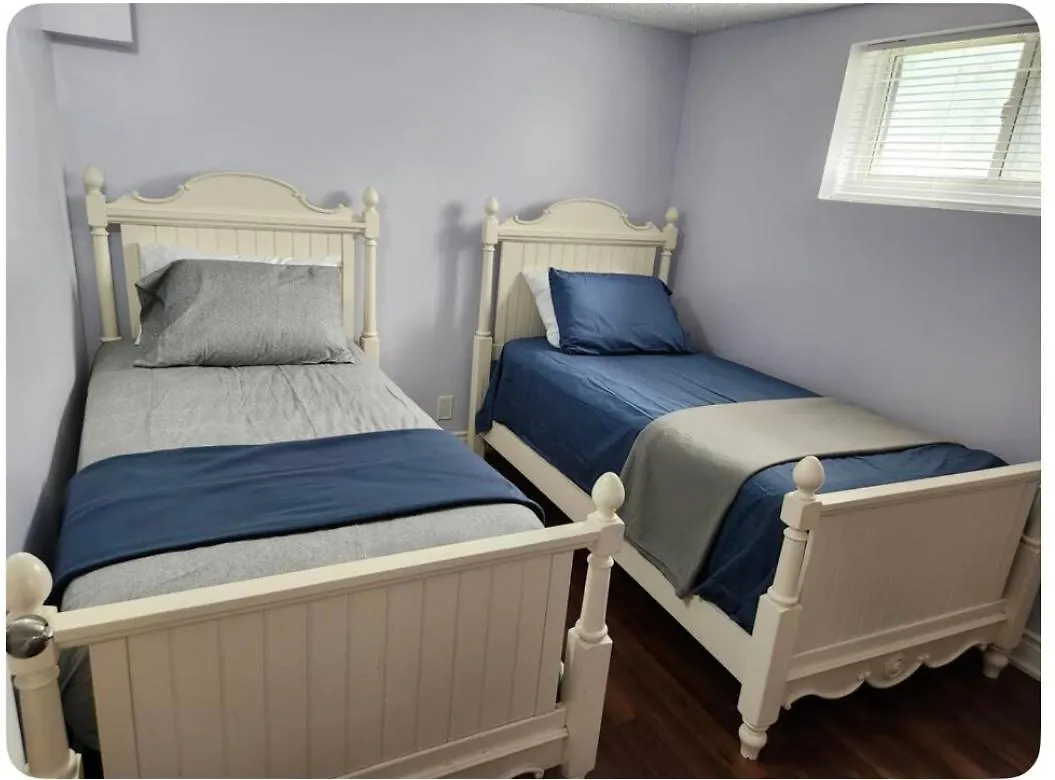 Homestay Green Path Apartment Toronto